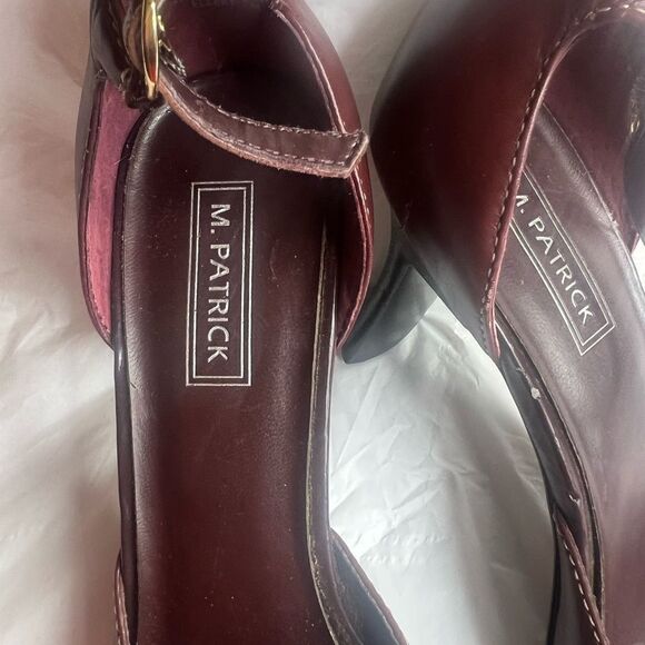 M.Patrick Wine Low Heel Shoe - Picture 9 of 11